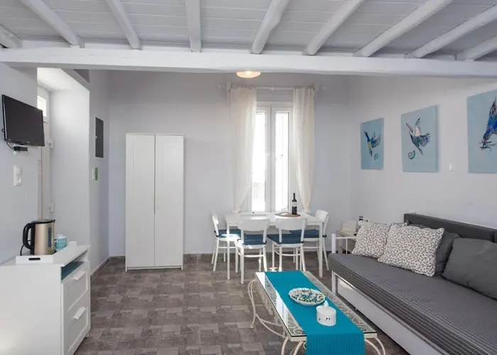 Traditional Split Level House In Prázdninový dům *