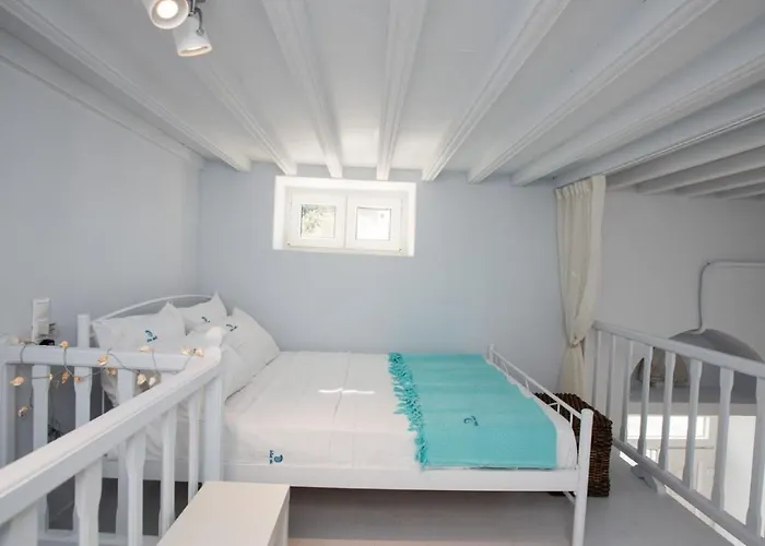 Traditional Split Level House In * Mykonos Town